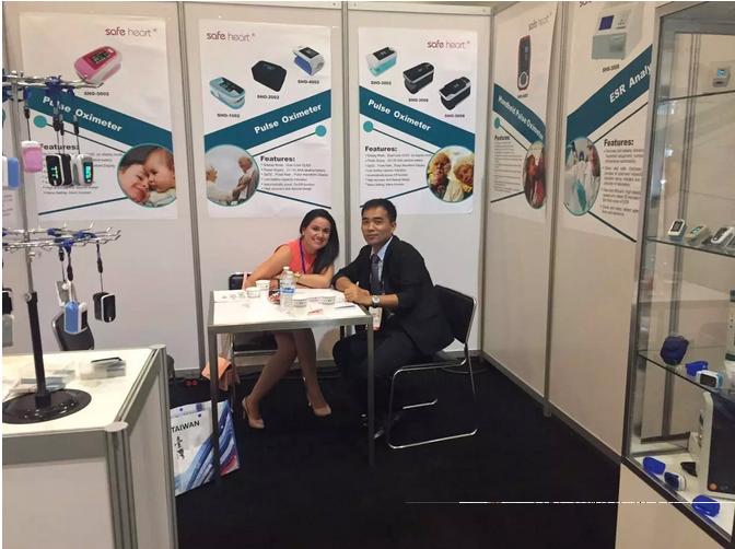 环日医疗实力征战美国AACC和FIME两大知名